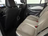 جاك JS4 2025 V4 1.5L بتصميم ثنائي اللون